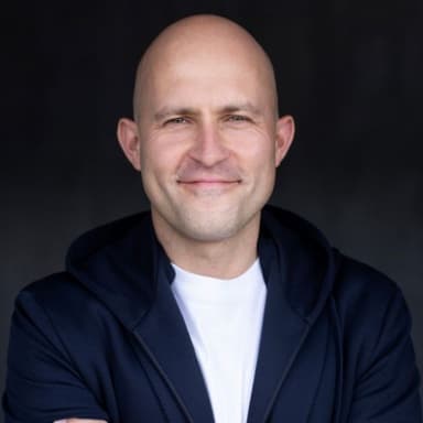 Lukasz Rzeczkowski angel investor