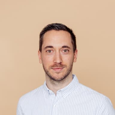 Carles Reina angel investor