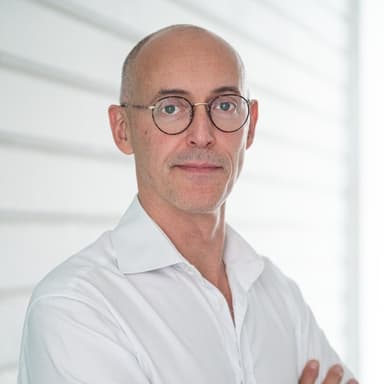 Xavier De Pauw angel investor
