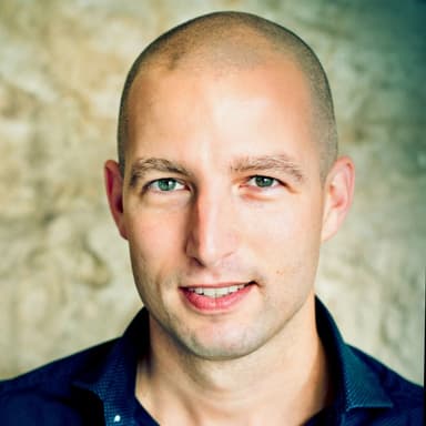 Rogier Van Willigen angel investor